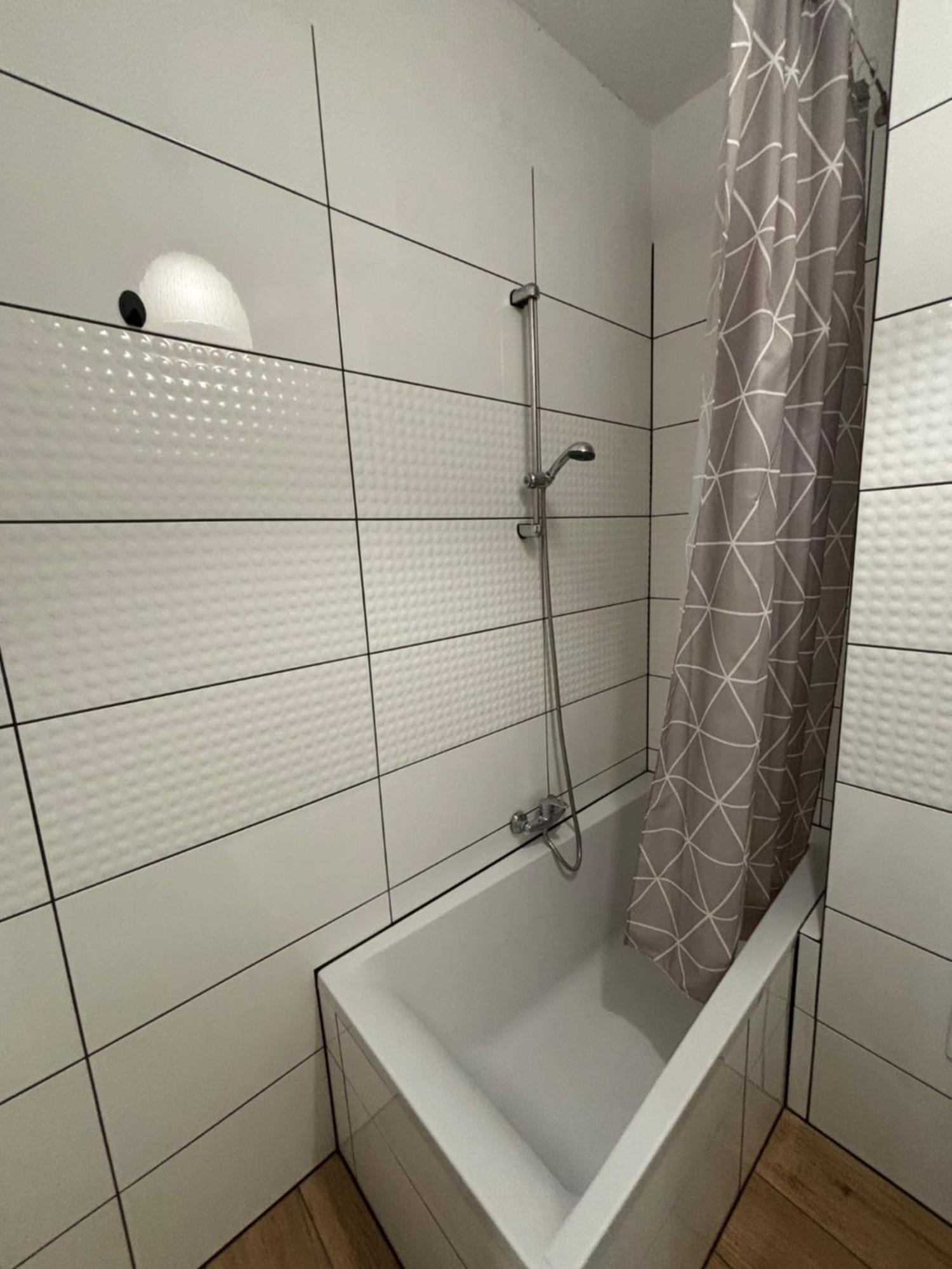 Holdek Apartamenty Francuska Katowice Esterno foto